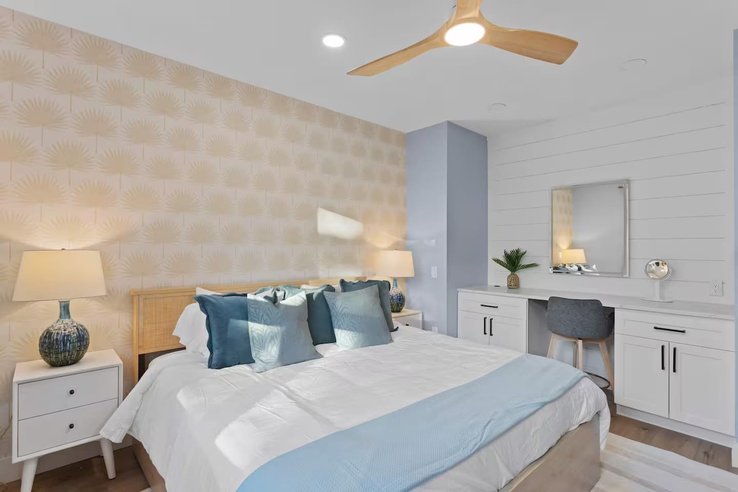 King Bedroom 3 Ocala-Retreat-home-downstairs-bedroom-queen-960x720